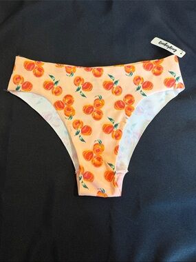 Teenage girl’s Peach Print Bikini panties